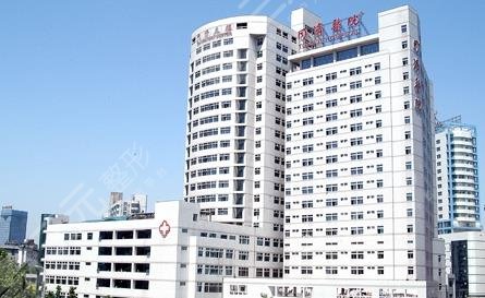 武汉同济医院面部吸脂多少钱？